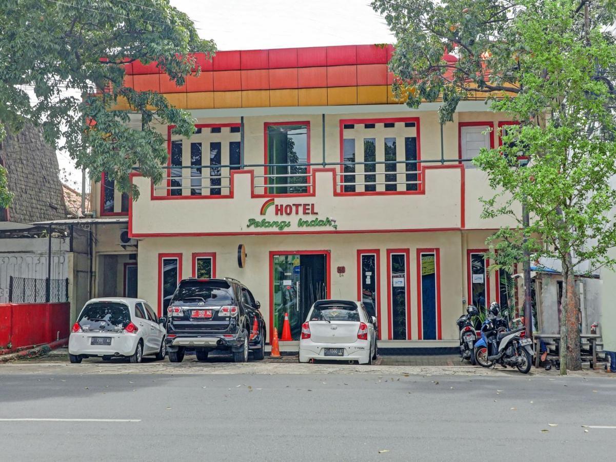 Spot On 90632 Hotel Pelangi Indah Paskal 반둥 외부 사진