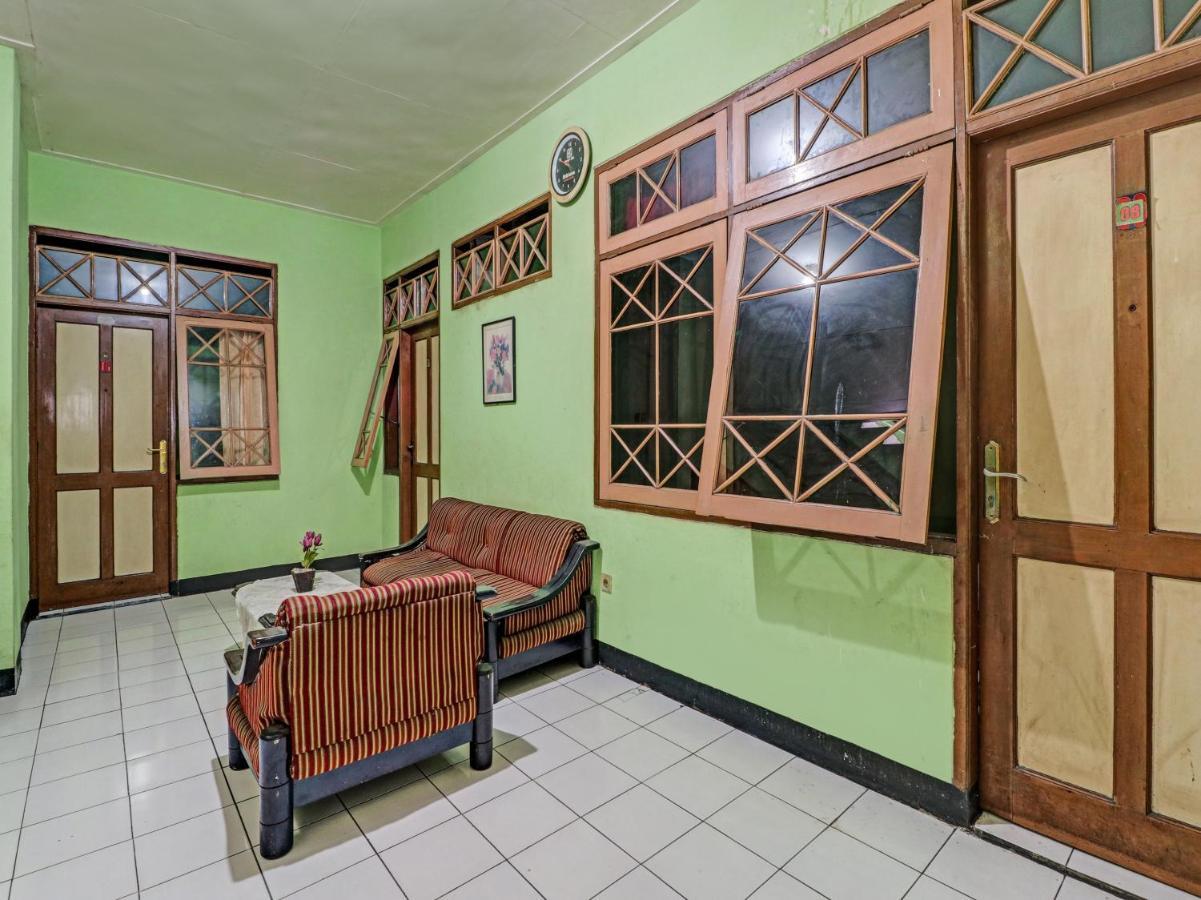 Spot On 90632 Hotel Pelangi Indah Paskal 반둥 외부 사진